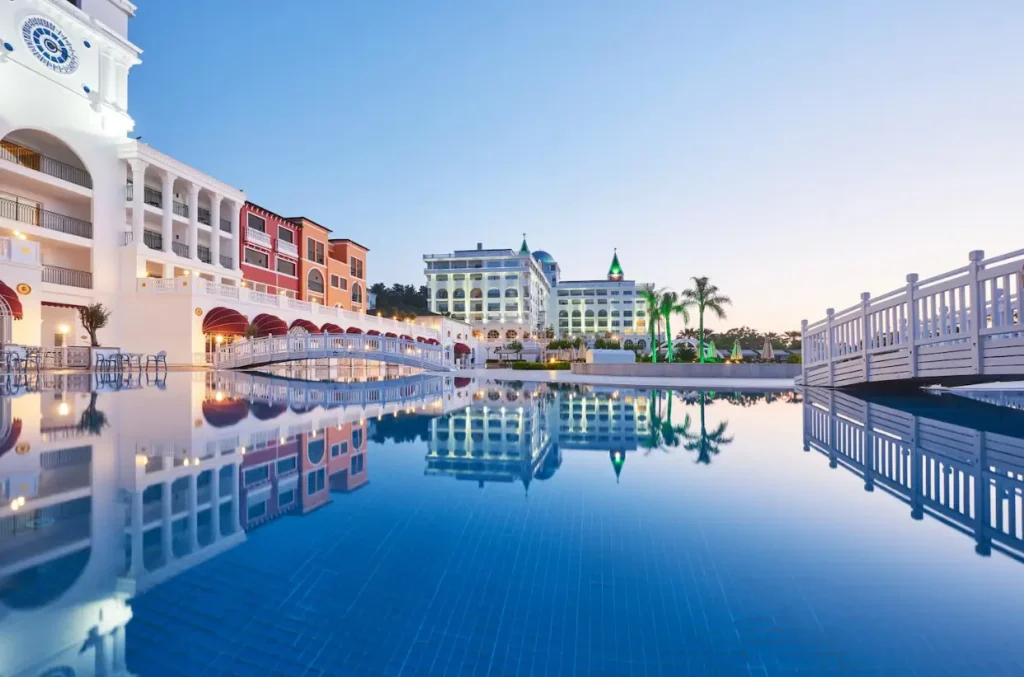 Hotels Resorts